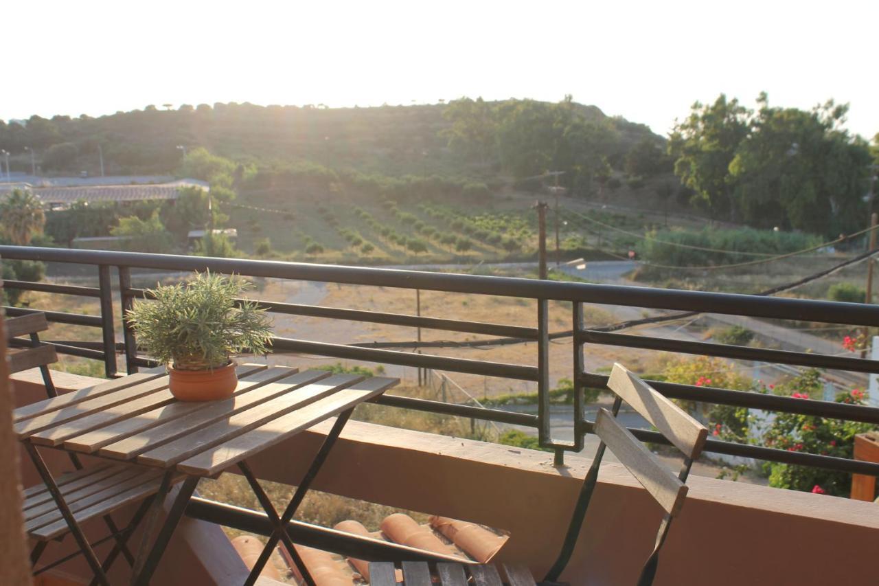 קאטו דרטסו Yasmine Apartments And Rooms מראה חיצוני תמונה
