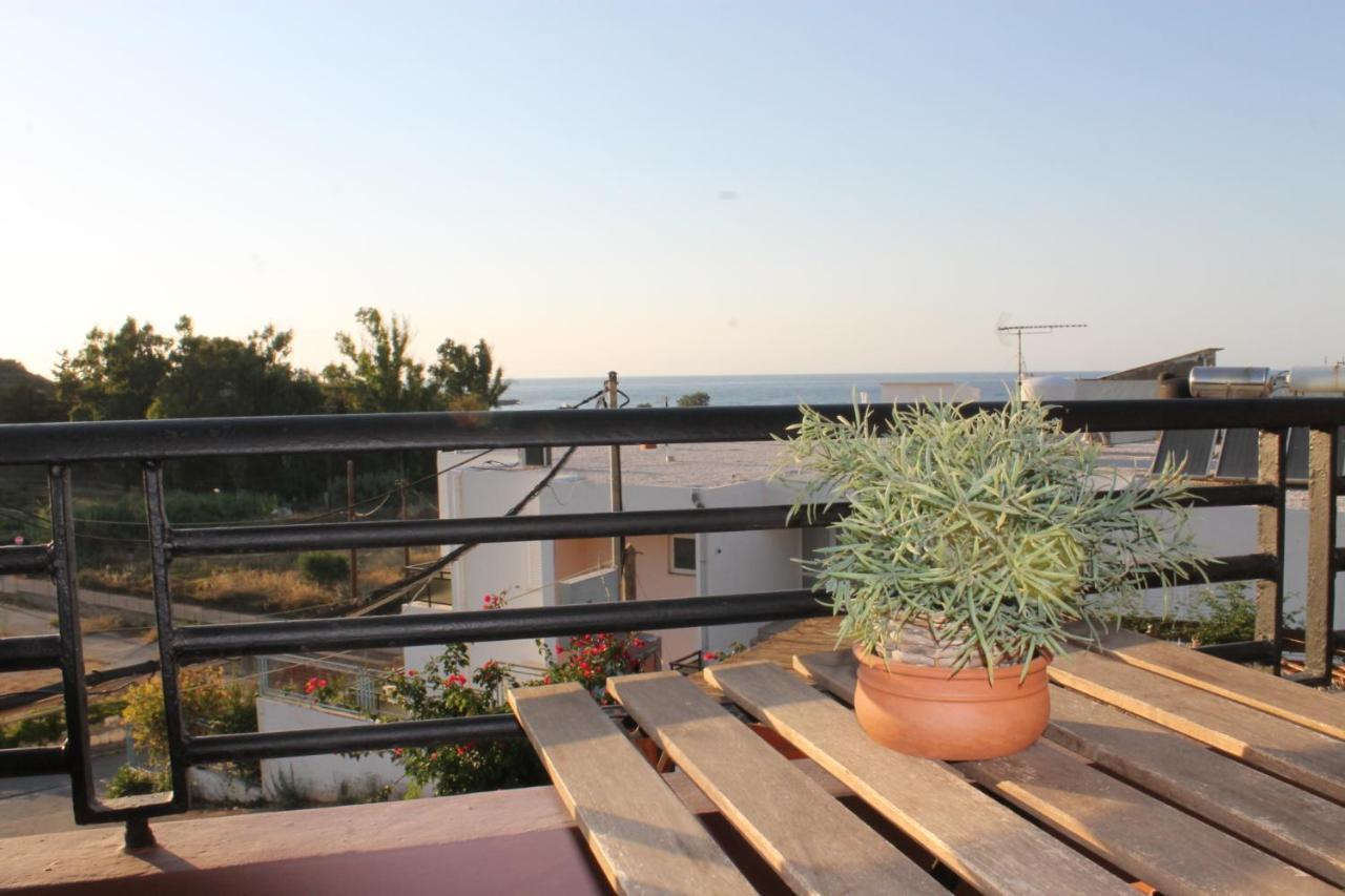 קאטו דרטסו Yasmine Apartments And Rooms מראה חיצוני תמונה