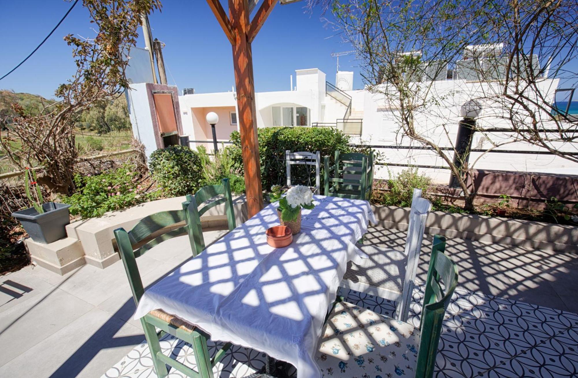 קאטו דרטסו Yasmine Apartments And Rooms מראה חיצוני תמונה