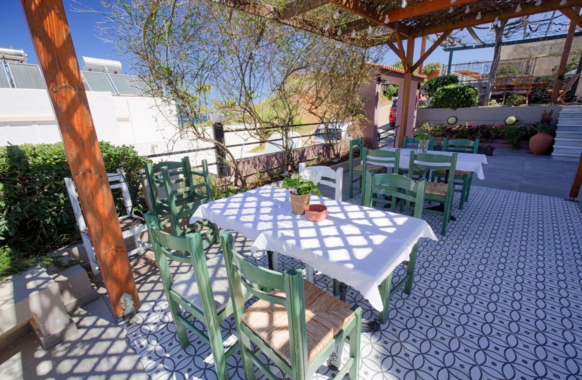 קאטו דרטסו Yasmine Apartments And Rooms מראה חיצוני תמונה
